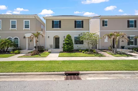 8048 Gullen Dr, Melbourne, FL 32940