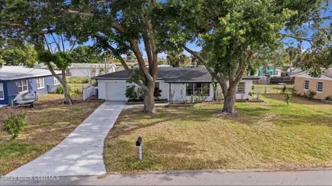 200 Sharon Dr, Melbourne, FL 32935