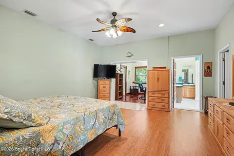 Bedroom - 3525 Hield Rd, Melbourne, FL 32904 photo 3 of 6