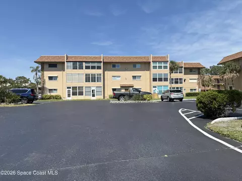 3210 N Harbor City Blvd #108, Melbourne, FL 32935