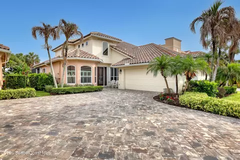 122 Whaler Dr, Melbourne Beach, FL 32951