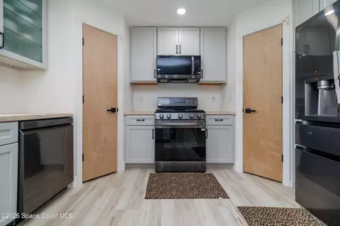 Kitchen - 3861 La Flor Dr, Rockledge, FL 32955 photo 1 of 4