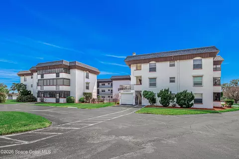 725 Port Malabar Blvd NE #301, Palm Bay, FL 32905