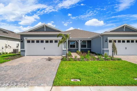 8837 Splashing Dr, Melbourne, FL 32940