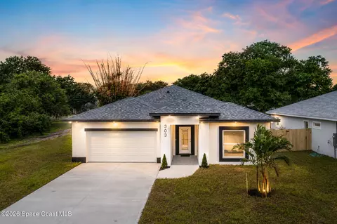 303 Dorset Dr, West Melbourne, FL 32904
