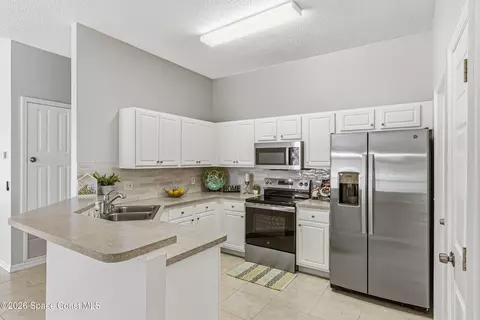Kitchen - 3814 La Flor Dr, Rockledge, FL 32955 photo 1 of 4