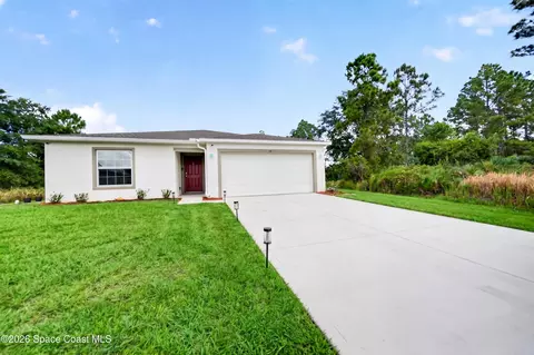 681 Floyd St SE, Palm Bay, FL 32909