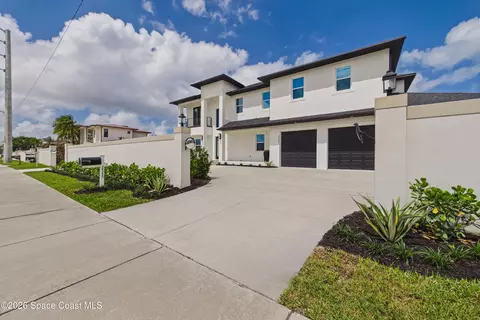 2345 N Riverside Dr, Indialantic, FL 32903