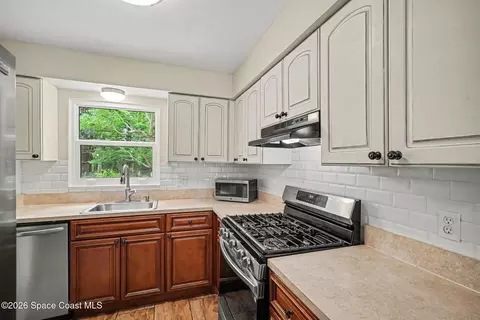 Kitchen - 1140 Martha Lee Ave, Rockledge, FL 32955 photo 3 of 3