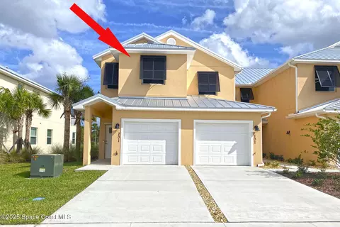 3951 Playa Del Sol Dr #201, Rockledge, FL 32955
