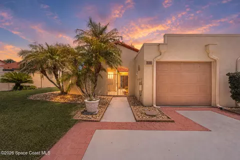 745 Green Valley Ln, Melbourne, FL 32940