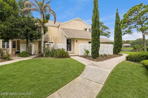 718 Fairway Dr, Melbourne, FL 32940