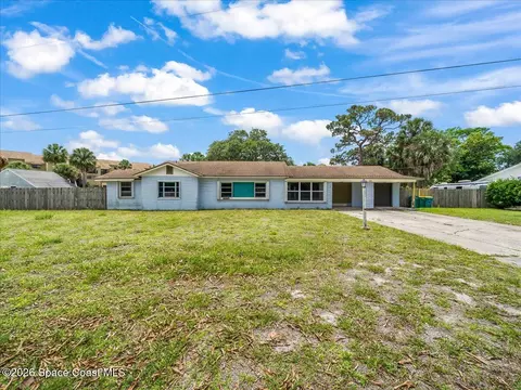 255 Coral Dr, Melbourne, FL 32935