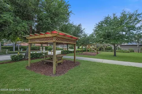 Exterior - 1502 Tralee Bay Ave, Melbourne, FL 32940 photo 6 of 8