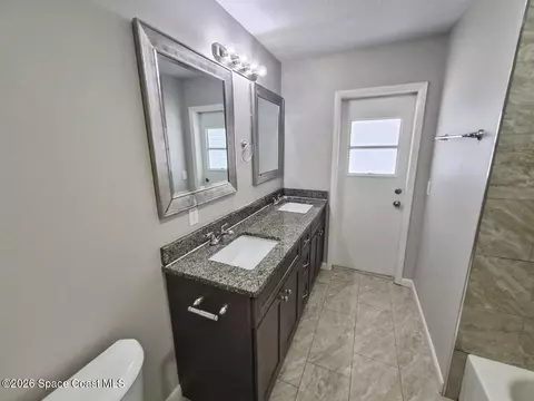 Bath - 3516 E Roundtree Dr, Cocoa, FL 32926 photo 3 of 3