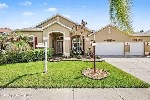 4628 Chastain Dr, Melbourne, FL 32940