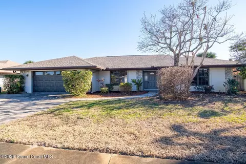 669 S Hedgecock Sq, Satellite Beach, FL 32937