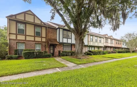 8191 Trafalgar Sq, Jacksonville, FL 32216