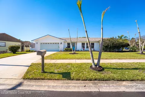 429 Saint Johns Dr, Satellite Beach, FL 32937