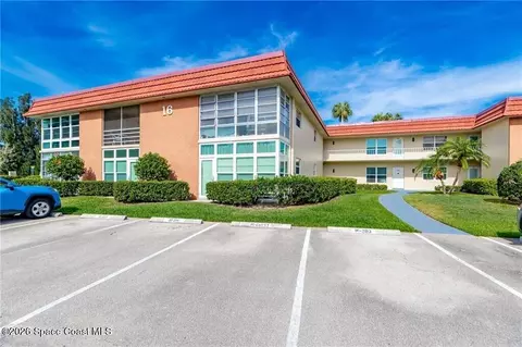 16 Vista Palm Ln #204, Vero Beach, FL 32962