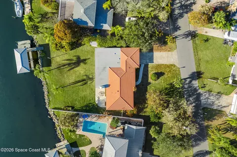 1470 Bay Shore Dr, Cocoa Beach, FL 32931