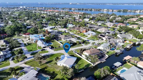 515 Inwood Ln, Indian Harbour Beach, FL 32937