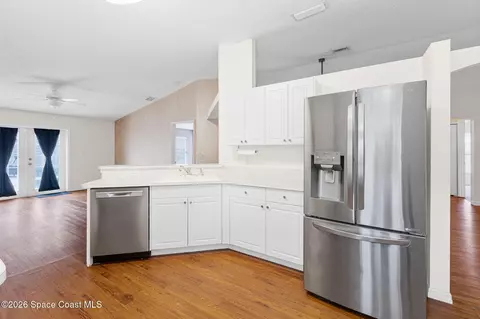 Kitchen - 2527 Deercroft Dr, Melbourne, FL 32940 photo 1 of 2