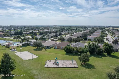 View/Area - 2527 Deercroft Dr, Melbourne, FL 32940 photo 14 of 21