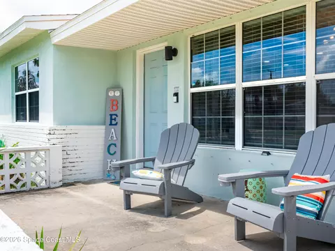 135 Melaleuca Dr, Satellite Beach, FL 32937