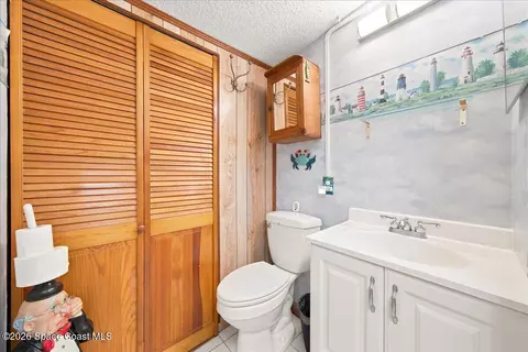 Bath - 241 Avenida Central, Indialantic, FL 32903 photo 2 of 2