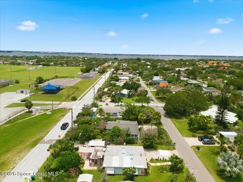 View/Area - 241 Avenida Central, Indialantic, FL 32903 photo 2 of 4