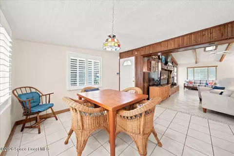 Dining - 241 Avenida Central, Indialantic, FL 32903 photo 2 of 2