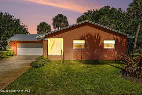 1870 Tallpalm Rd, Melbourne, FL 32935