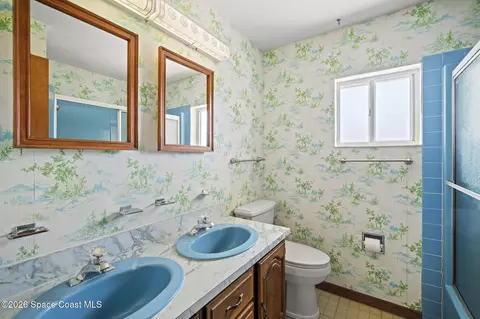 Bath - 945 Bluegrass Ln, Rockledge, FL 32955 photo 4 of 5