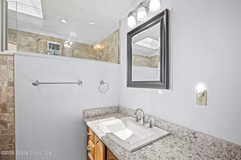 Bath - 945 Bluegrass Ln, Rockledge, FL 32955 photo 2 of 5
