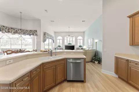 Kitchen - 692 Nicklaus Dr, Melbourne, FL 32940 photo 3 of 4