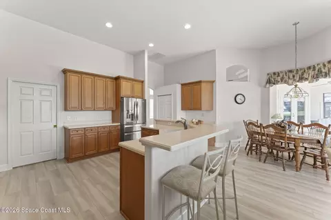 Kitchen - 692 Nicklaus Dr, Melbourne, FL 32940 photo 4 of 4