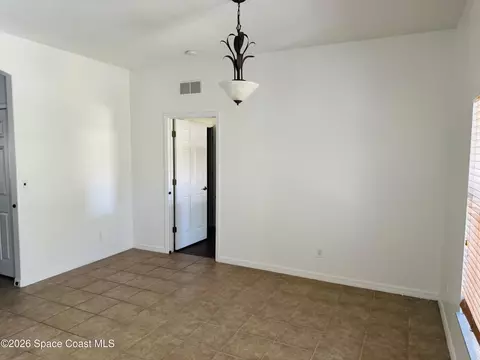 1110 Morgan Cir NE, Palm Bay, FL 32905