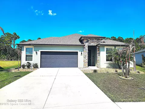 996 Corbin Cir SW, Palm Bay, FL 32908