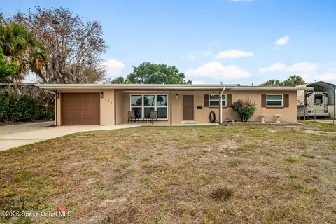 104 Bouganvillea Dr, Rockledge, FL 32955