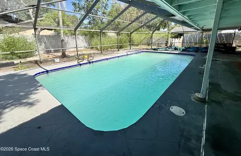 Exterior - 1509 Tate St, Cocoa, FL 32922 photo 1 of 4
