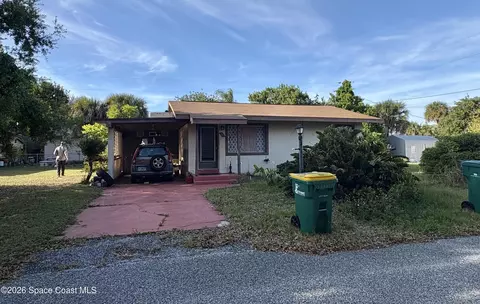 305 Live Oak Ln, Melbourne, FL 32935