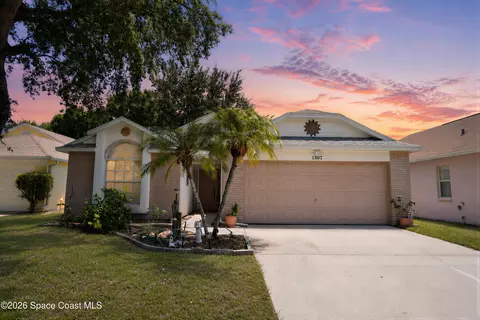 1307 Cypress Bend Cir, Melbourne, FL 32934