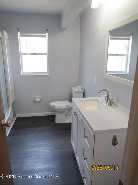 Bath - 4705 E Little Ct, Cocoa, FL 32926 photo 4 of 6