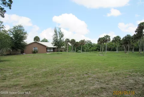 Exterior - 4705 E Little Ct, Cocoa, FL 32926 photo 1 of 9