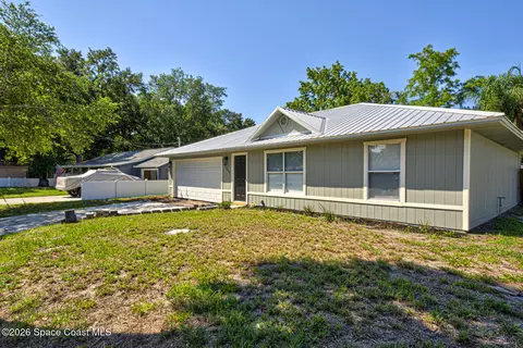 5940 Fisherman Ln, Cocoa, FL 32927