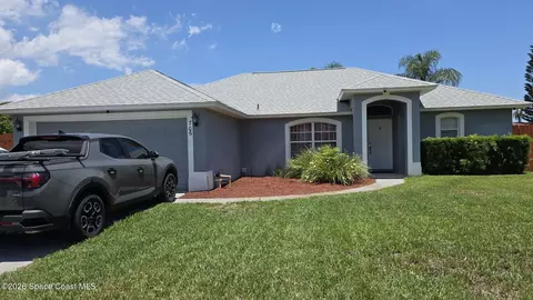 706 Samuel Chase Ln, Melbourne, FL 32904