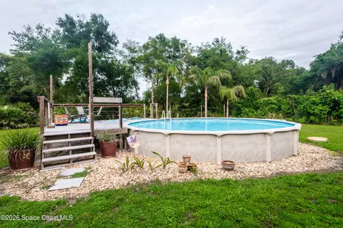 Exterior - 5361 Coleda Ln, Mims, FL 32754 photo 4 of 7