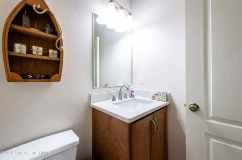 Bath - 5361 Coleda Ln, Mims, FL 32754 photo 2 of 3