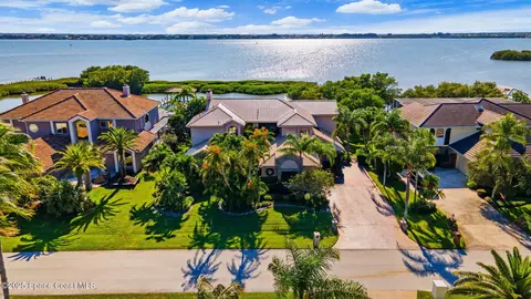 484 Lanternback Island Dr, Satellite Beach, FL 32937